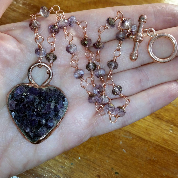 Amethyst Heart on 18" Rose Carved Amethyst Beaded - Picture 4 of 5